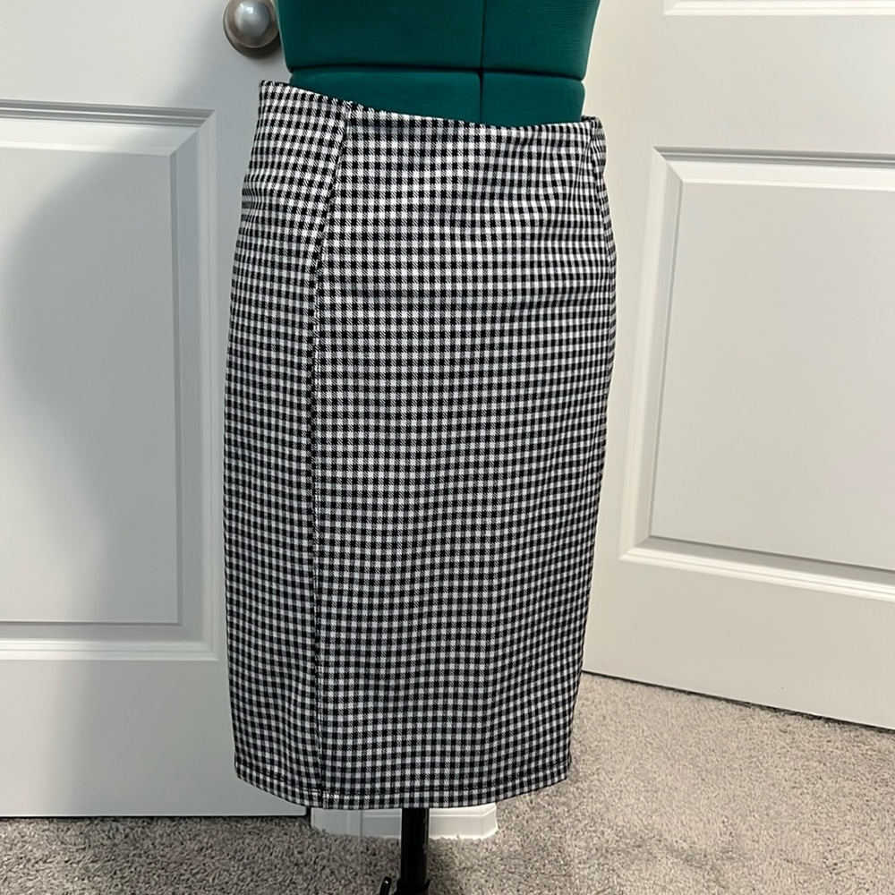 Liverpool Los Angeles Black and White Skirt 6p